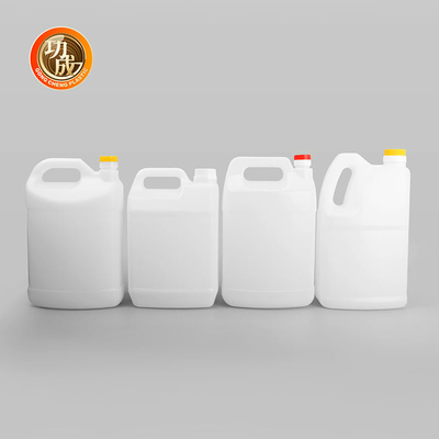 1600ml 2000ml 4300ml 5000ml 6000ml ขวดน้ำพลาสติก Pe เกรดอาหารขวดนมเปล่าพร้อมที่จับ